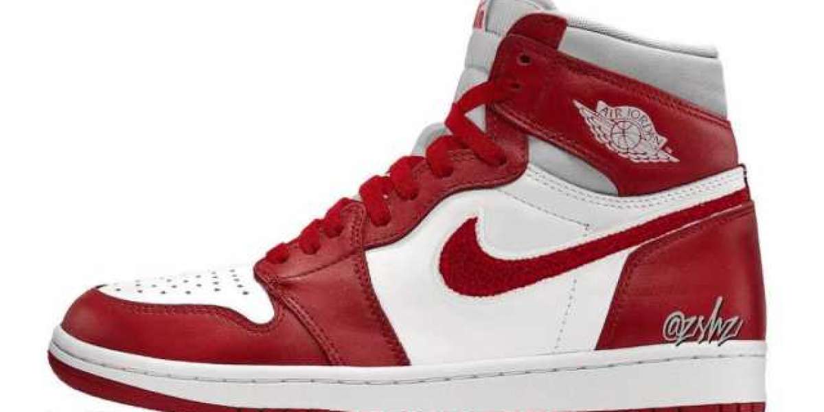 DJ4891-061 Air Jordan 1 High OG WMNS "Varsity Red" will be released in April