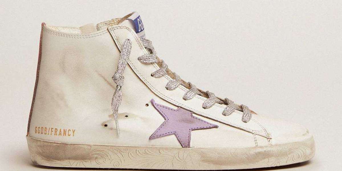 Golden Goose Francy Sneakers while men got on