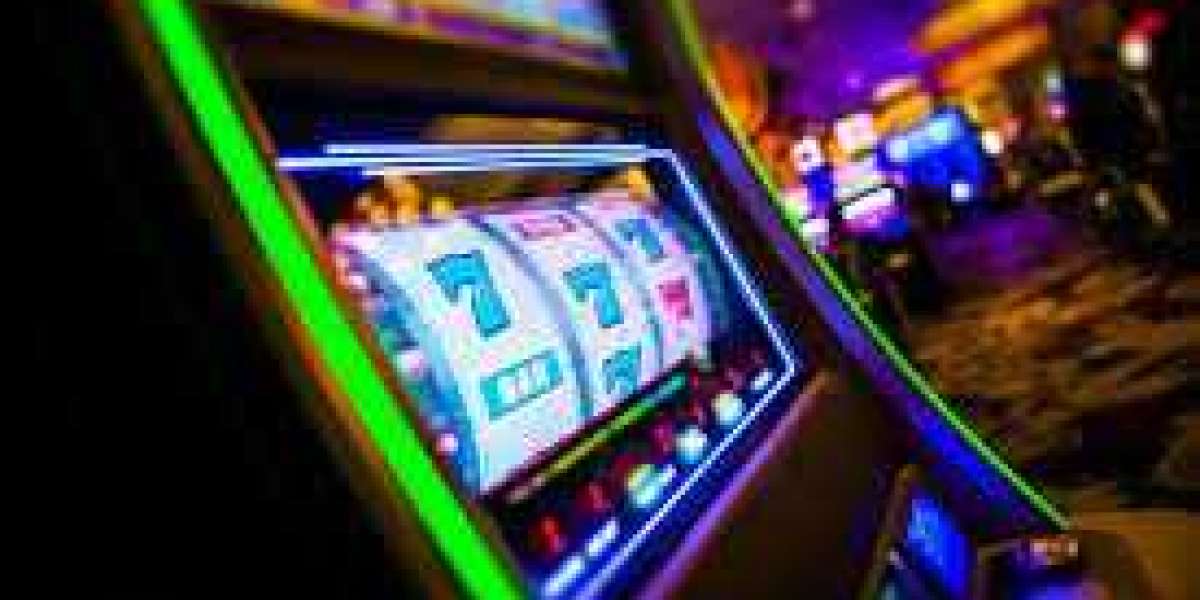 Slot machines: Pros and cons.