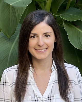 Anna Miller